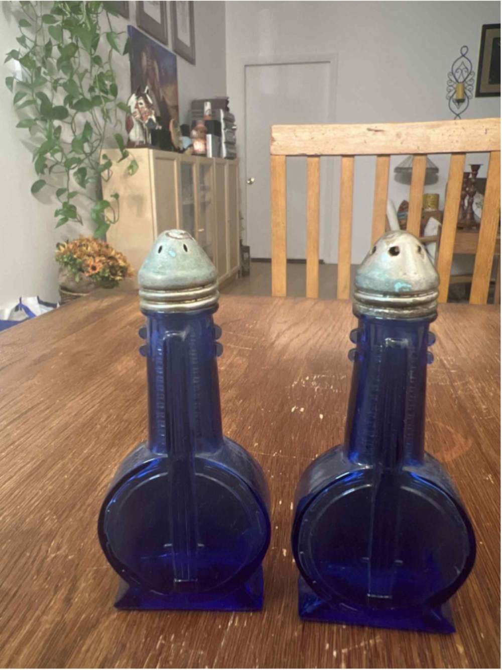 Vintage Hazel-Atlas Cobalt Blue Depression Glass “Banjo” Salt & Pepper Shakers